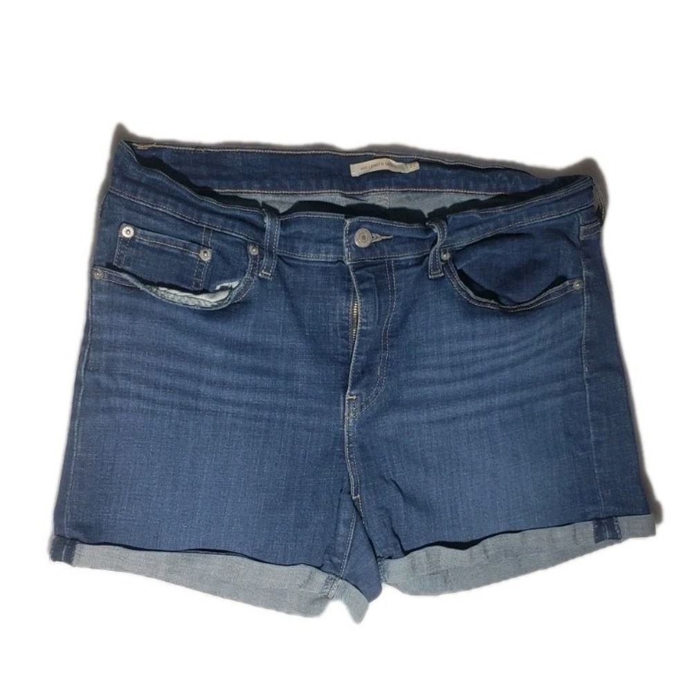 Levi's Mid Length Denim Shorts Women's Size 32 Blue Cuffed Stretch Jean Med Wash